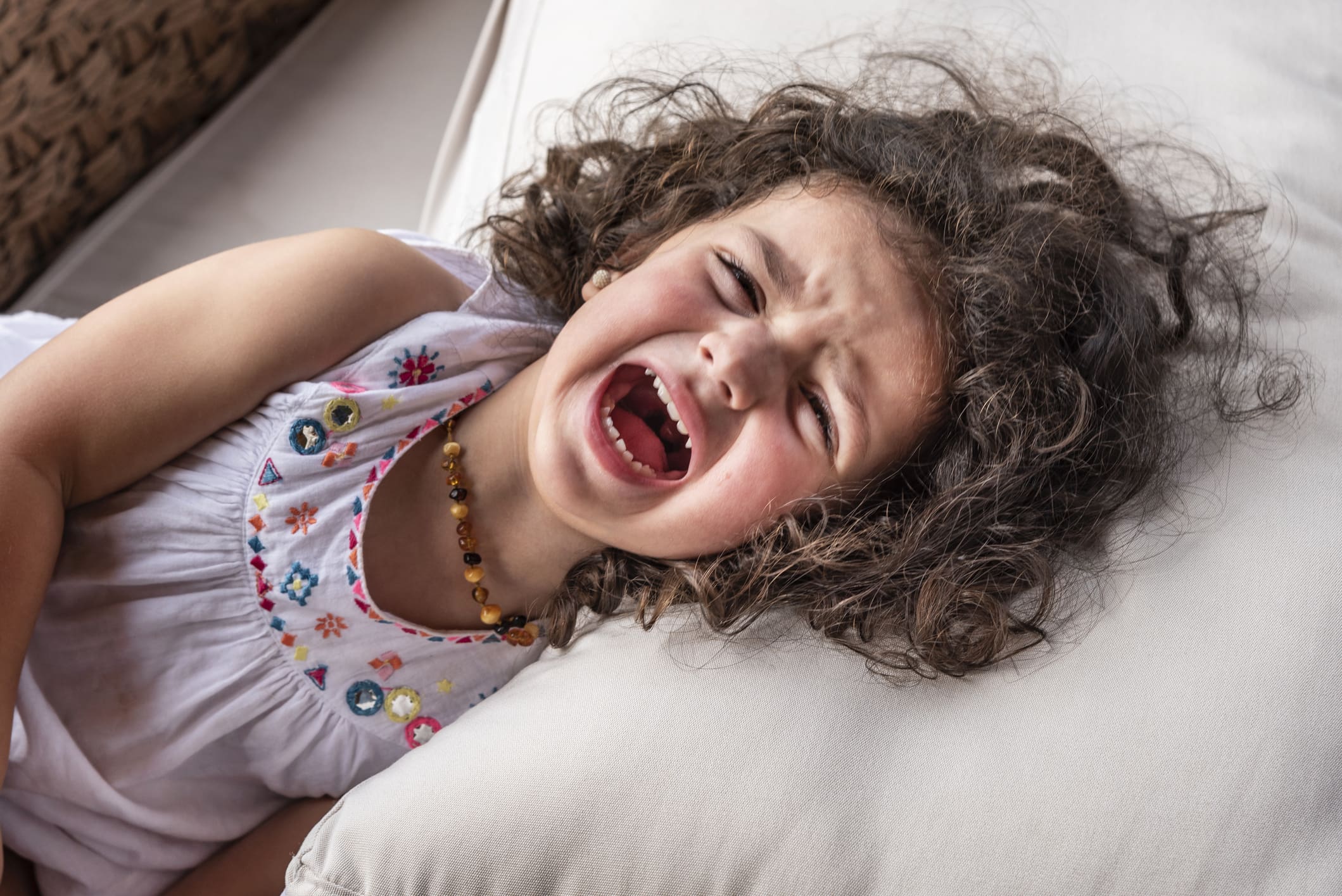 how to deal with temper tantrums